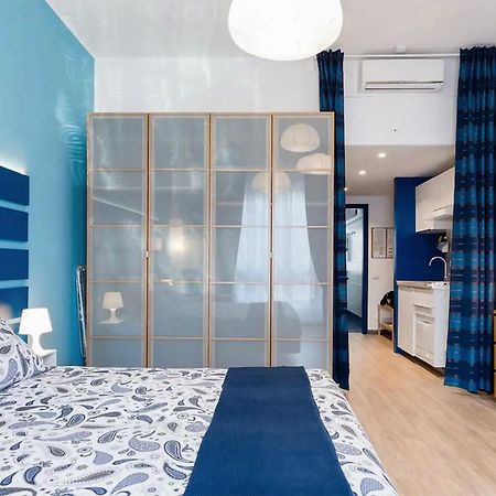 Appartamento Blu A Milano Zona Ripamonti Vicino Allo Ieo Kültér fotó